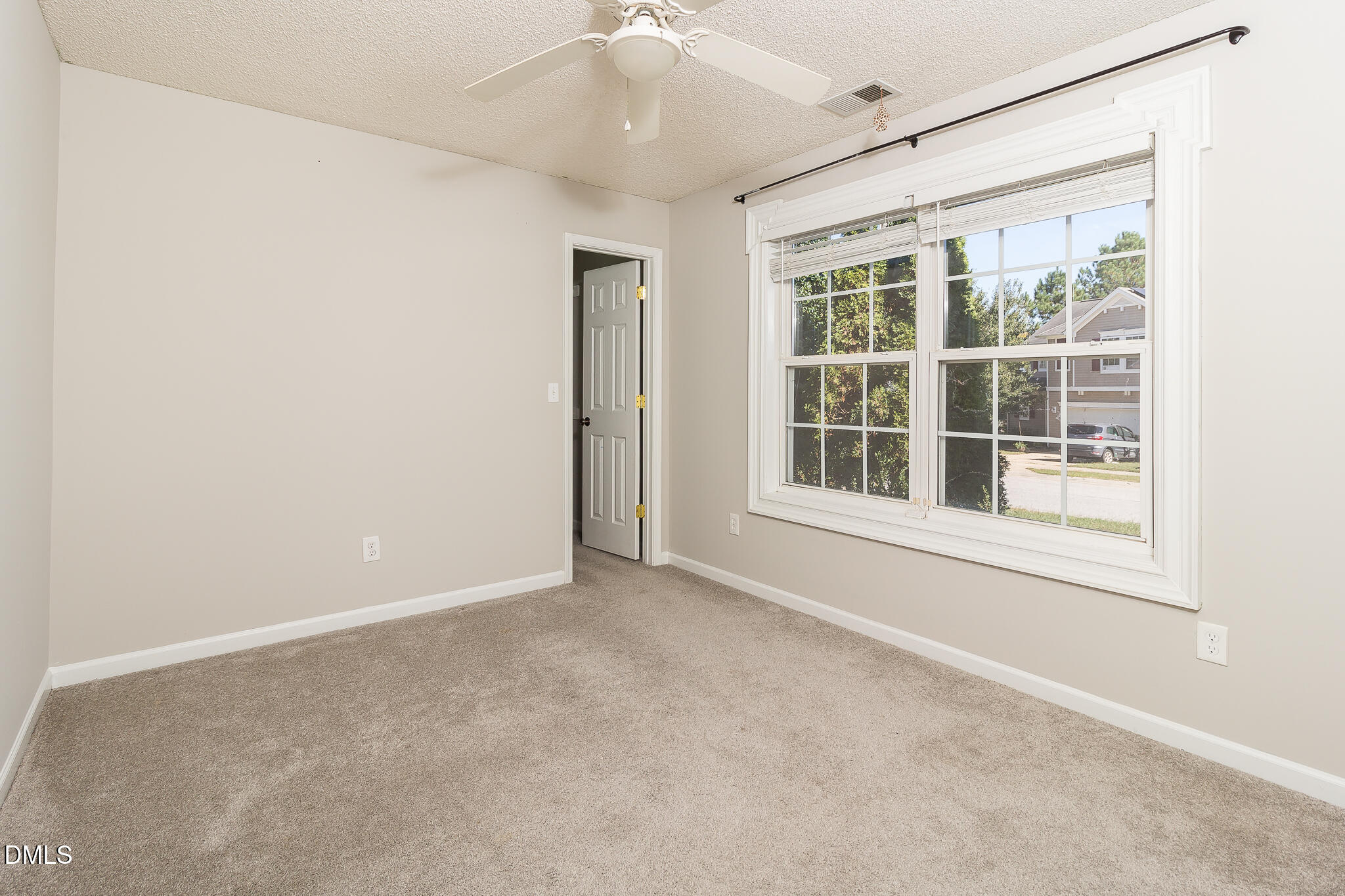 5808 Carretta Court Raleigh, NC 27610 - Photo 2 of 15 IMG_4448