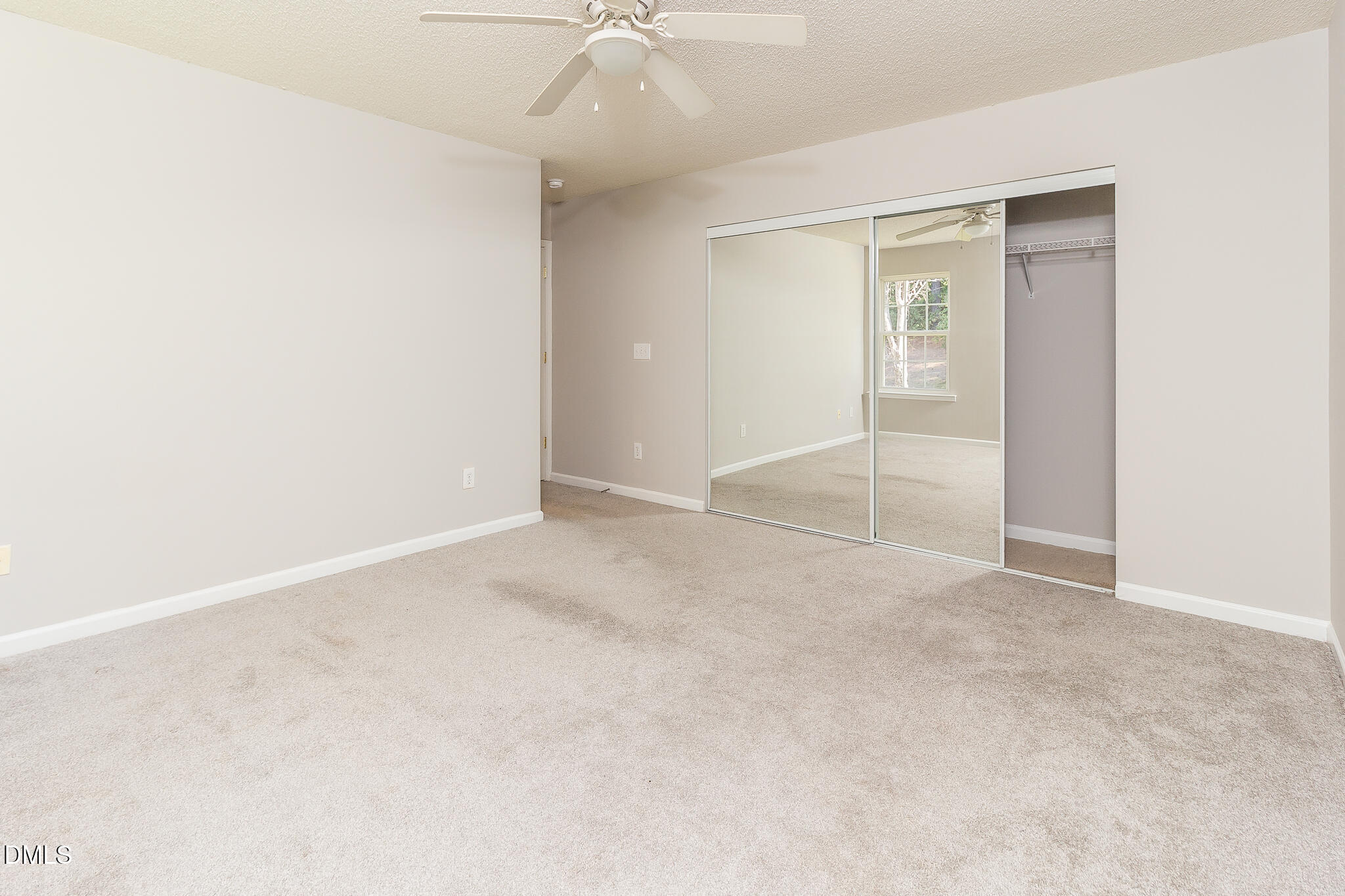 5808 Carretta Court Raleigh, NC 27610 - Photo 5 of 15 IMG_4480