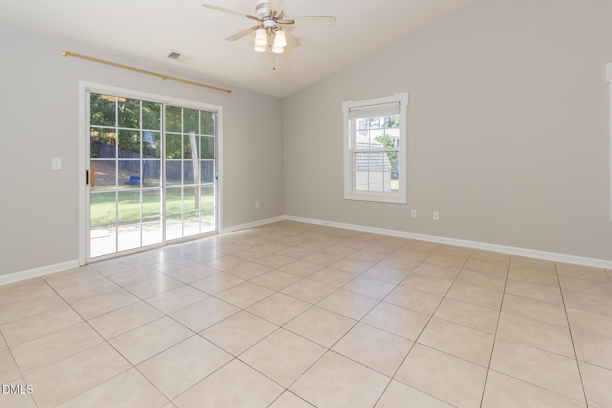 5808 Carretta Court Raleigh, NC 27610 - Photo 6 of 15 IMG_4487