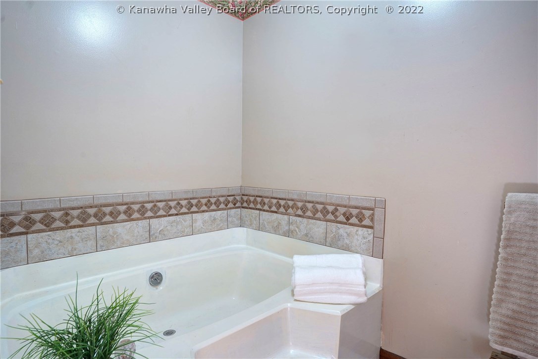646 Thomas Road St. Albans, WV 25177 - Photo 32 of 50 Gallery Image 32