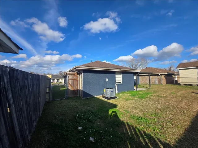 $1,800 | 5416 Tusa Drive, Marrero, LA 70072