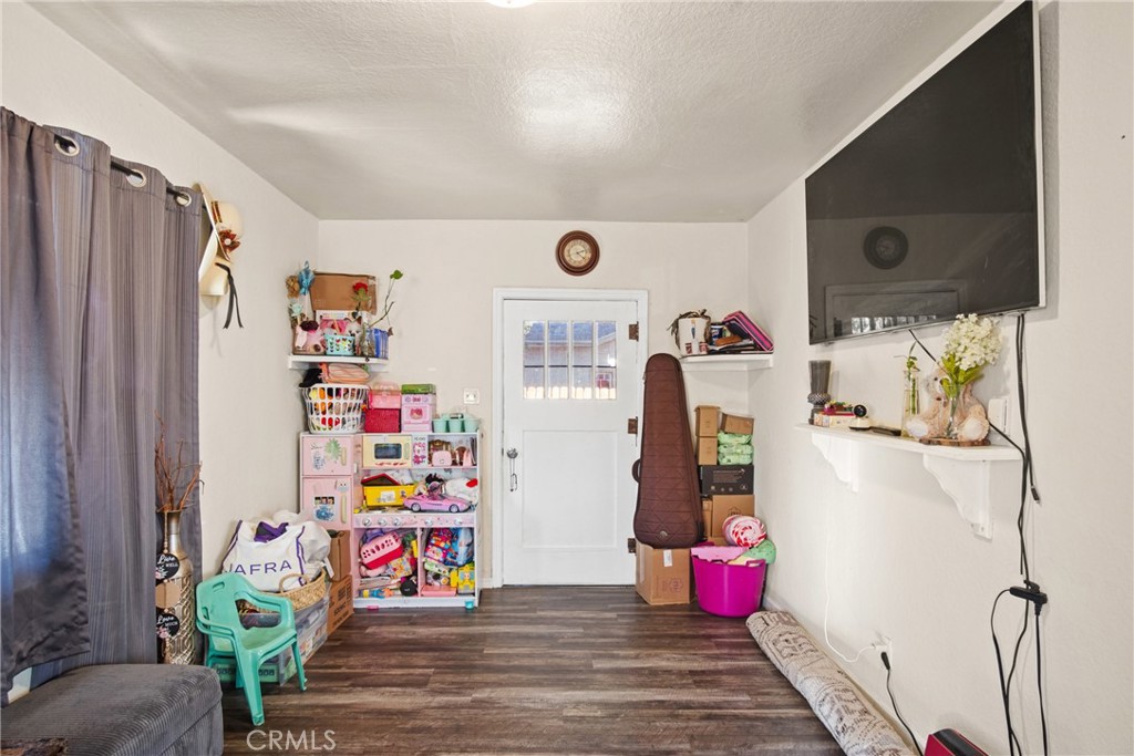 3420 Comer Avenue Riverside, CA 92507 - Photo 14 of 26 a view of play room with furniture and toys