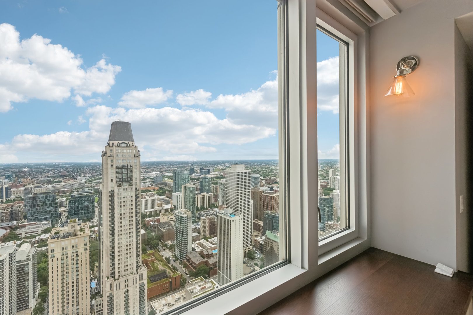 132 East Delaware Place, Unit 4803 Chicago, IL 60611 - Photo 40 of 53 a view of a city from a corridor