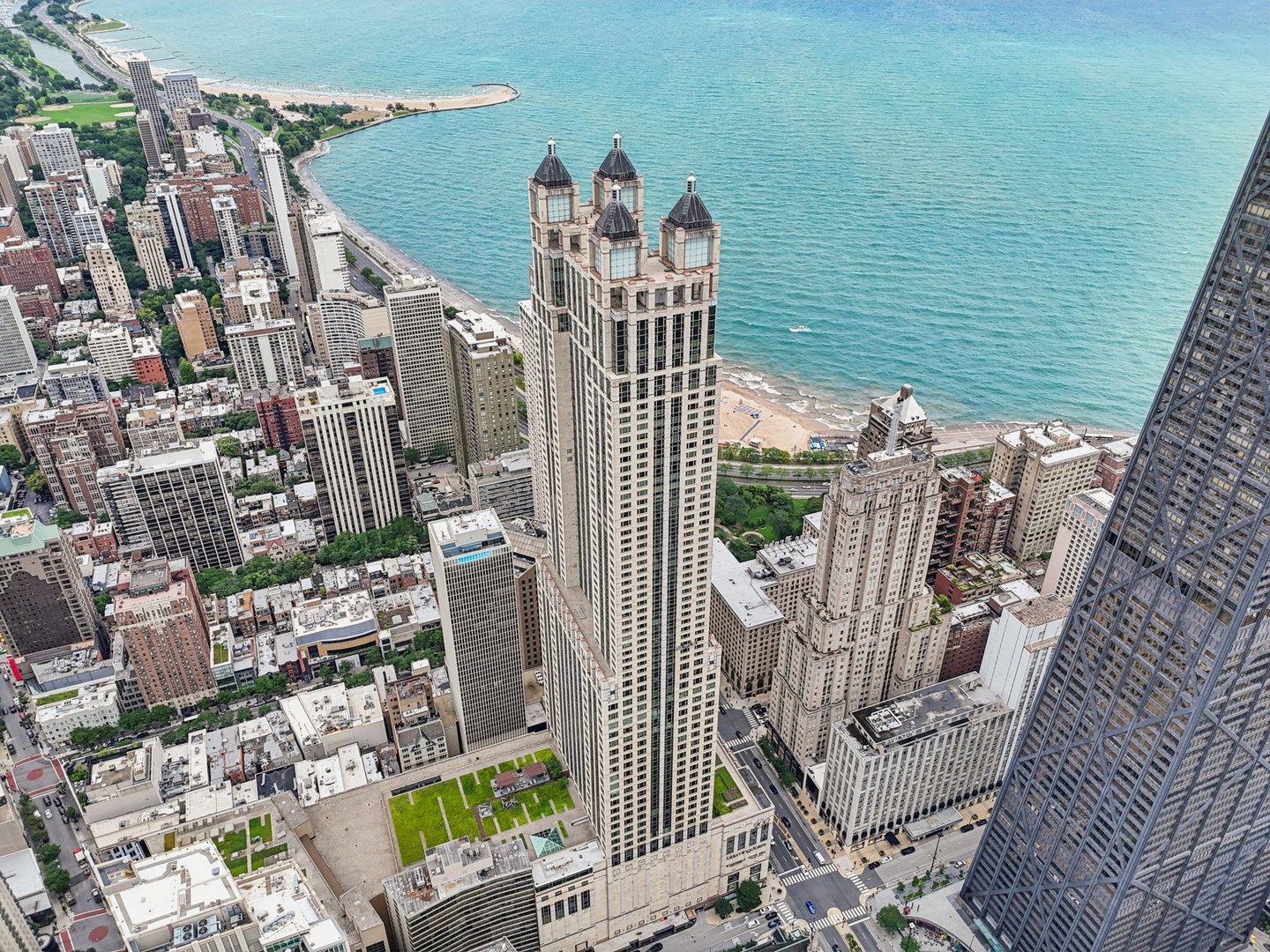132 East Delaware Place, Unit 4803 Chicago, IL 60611 - Photo 50 of 54 a view of balcony with furniture