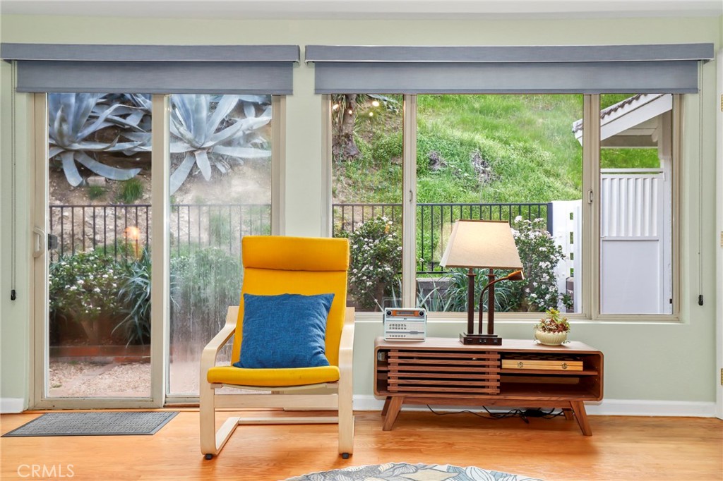 2064 Oak Valley Road Glendale, CA 91208 - Photo 14 of 57