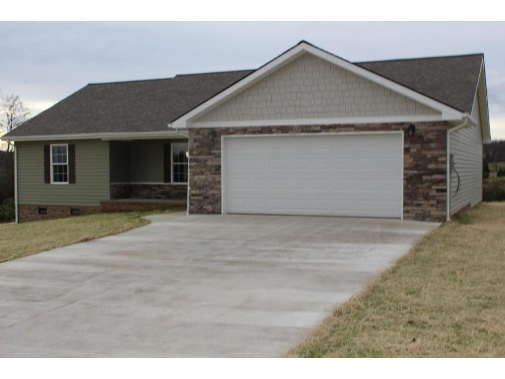 151 Fox Ridge Drive Mount Carmel, TN 37645 - Photo 7 of 24 Concrete Driveway