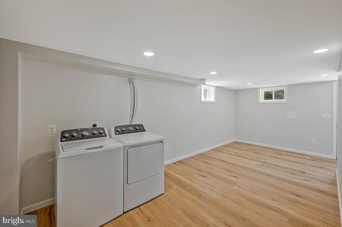 13304 Cherry Tree Crossing Road Brandywine, MD 20613 - Photo 20 of 32 Bright and spacious laundry area.