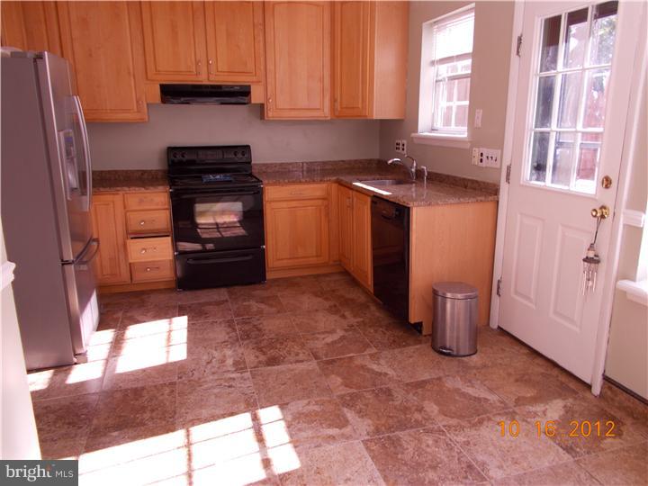 12 Buttonwood Road Voorhees, NJ 08043 - Photo 5 of 17 Kitchen