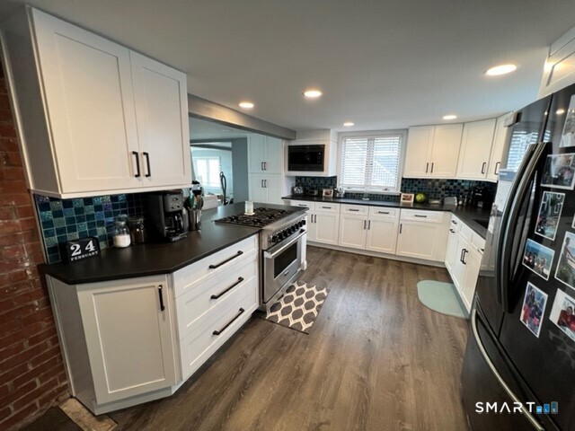 21 Grove Way, Unit 21 Clinton, CT 06413 - Photo 8 of 40 Gallery Image 8