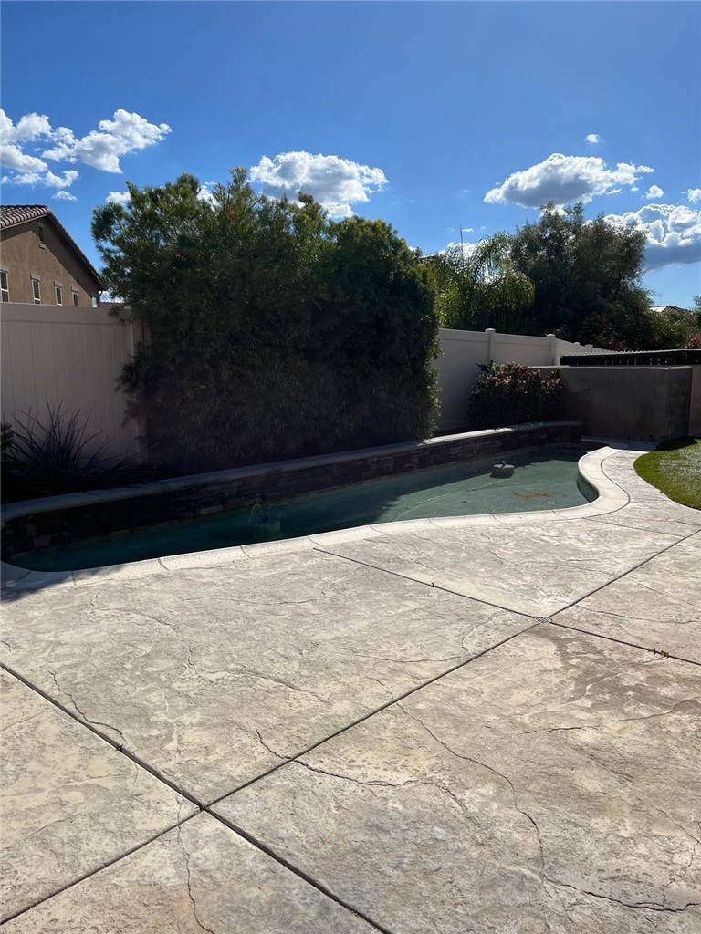 32689 Cottonwood Road Winchester, CA 92596 - Photo 11 of 25