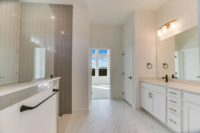 $474,950 | 881 Prominence Way, Leander, TX 78641