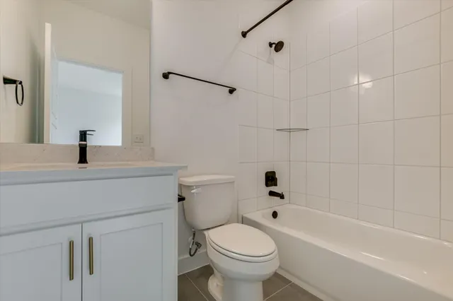 $474,950 | 881 Prominence Way, Leander, TX 78641