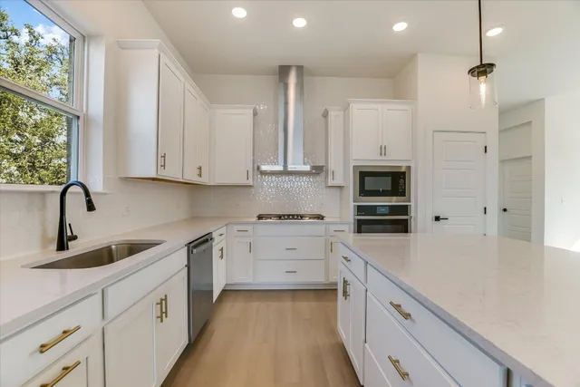 $499,950 | 881 Prominence Way, Leander, TX 78641