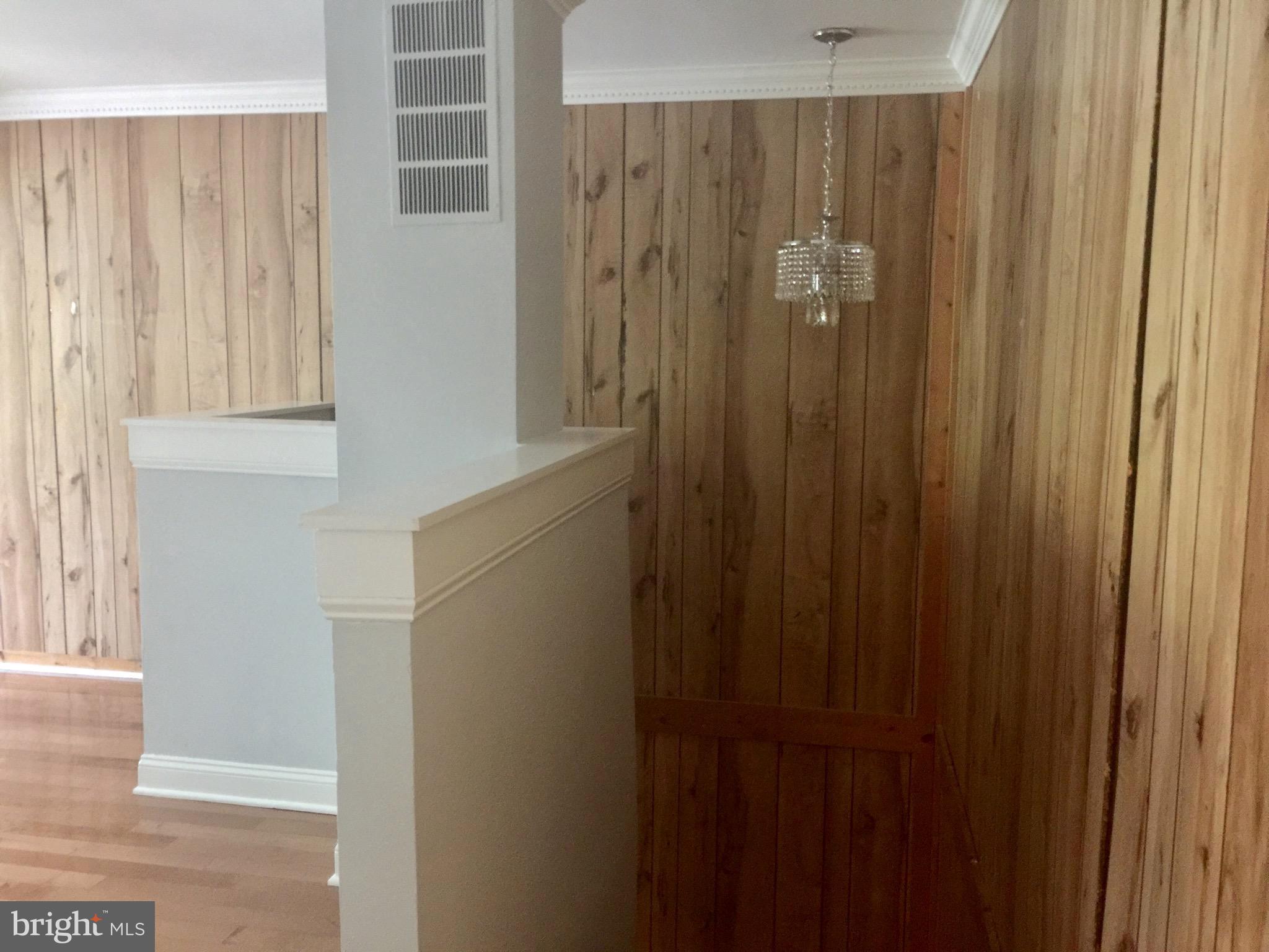 10295 Ridgeline Drive Gaithersburg, MD 20886 - Photo 19 of 36