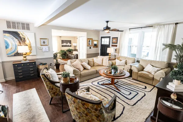 $4,600 | 22515 East 10 Mile Road, St. Clair Shores, MI 48080