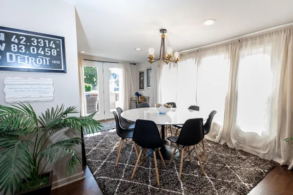 $4,600 | 22515 East 10 Mile Road, St. Clair Shores, MI 48080