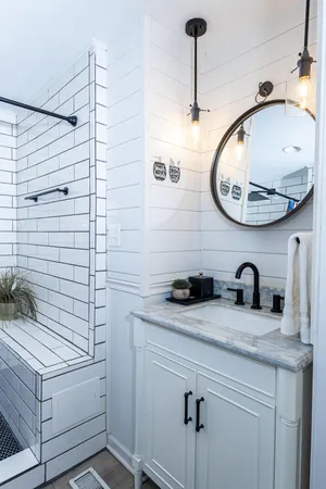 $4,600 | 22515 East 10 Mile Road, St. Clair Shores, MI 48080