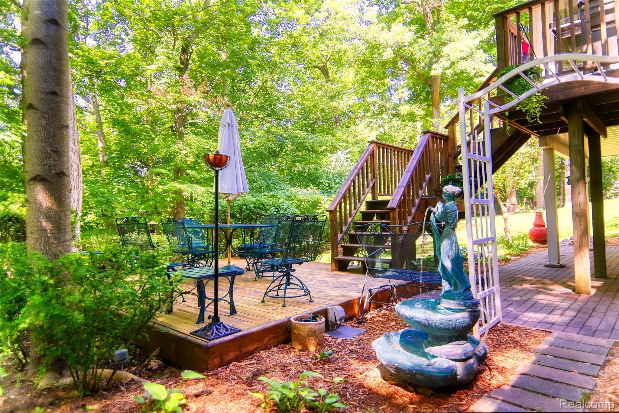 675 South Fieldstone Drive Rochester, MI 48309 - Photo 66 of 71 62_Back_9.jpeg