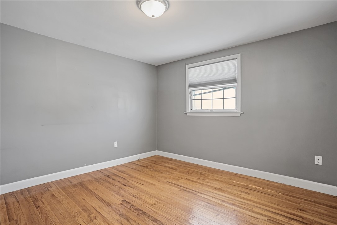 74 Ticonderoga Drive Warwick, RI 02889 - Photo 28 of 35 Gallery Image 28
