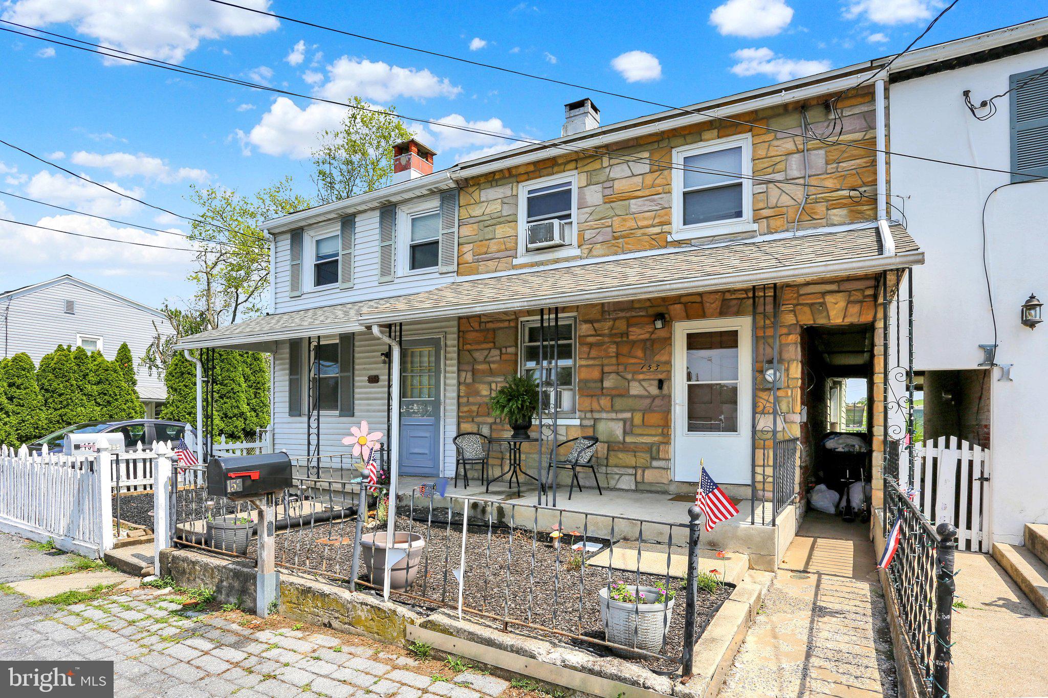 153 Spring Garden Street Leesport, PA 19533 - Photo 4 of 28 E26A1764