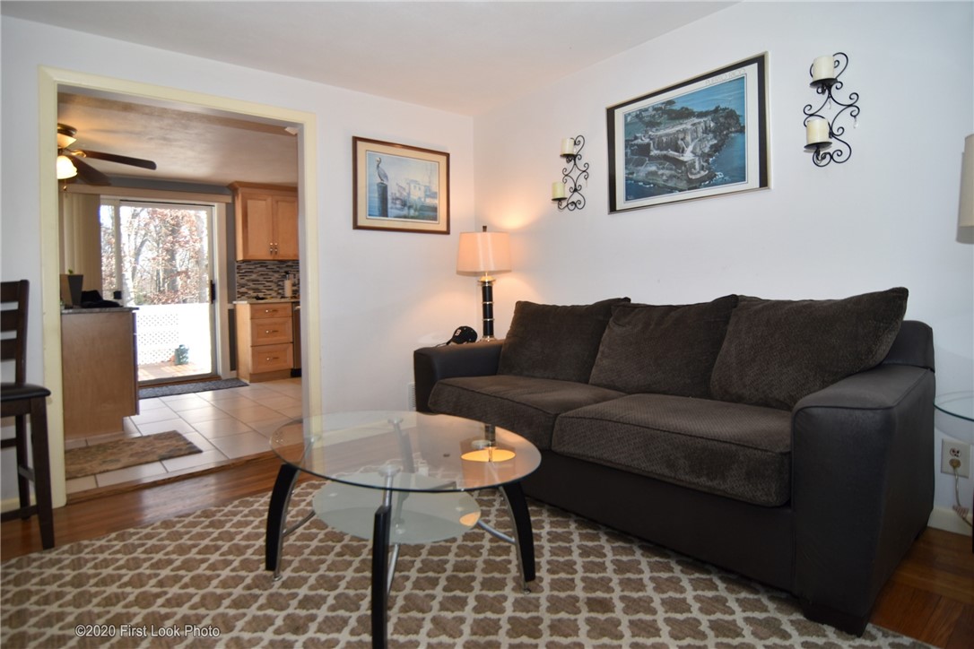 420 Diamond Hill Road Warwick, RI 02886 - Photo 8 of 25