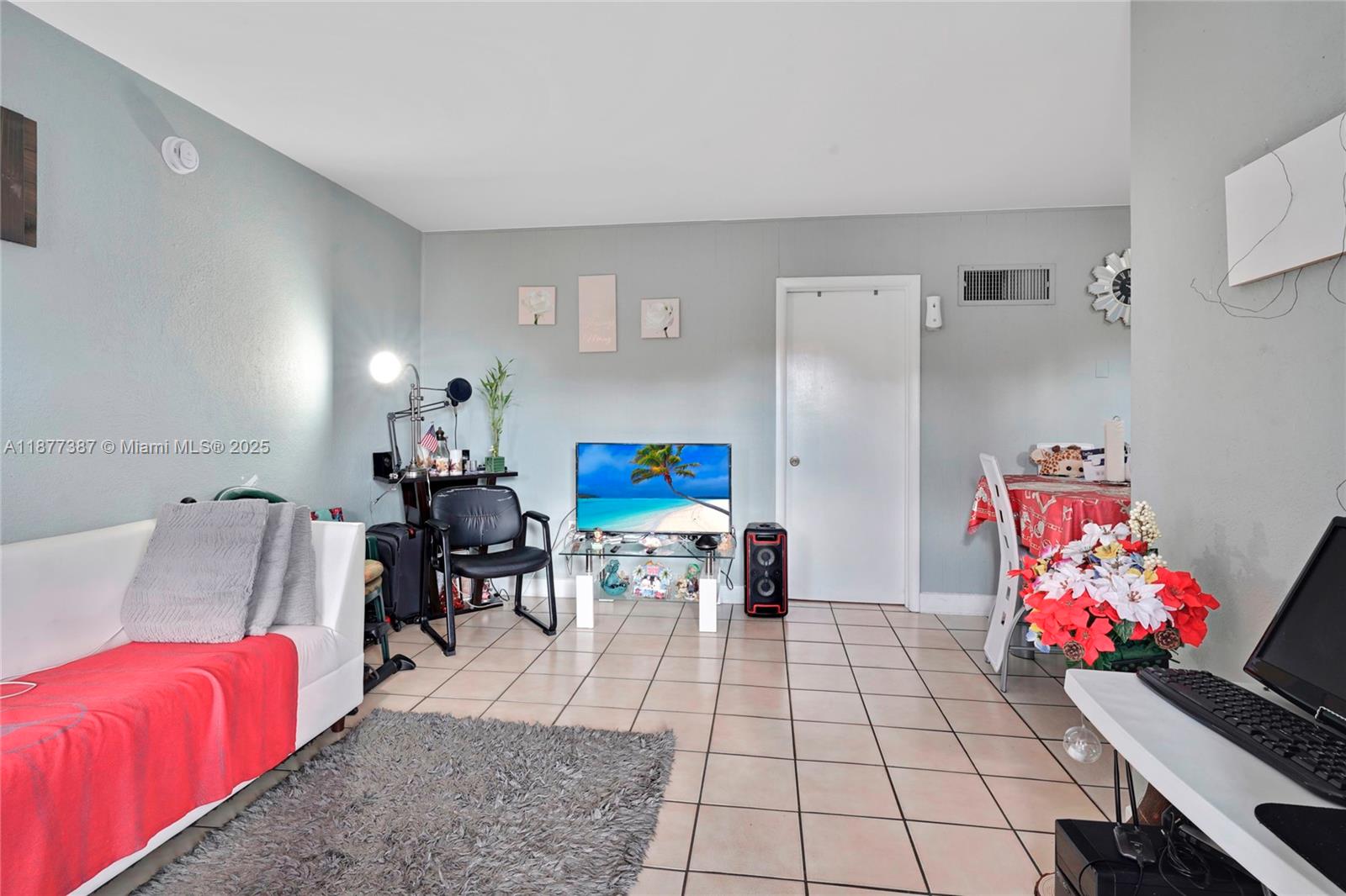 1255 West 49th Place, Unit H202 Hialeah, FL 33012 - Photo 11 of 47