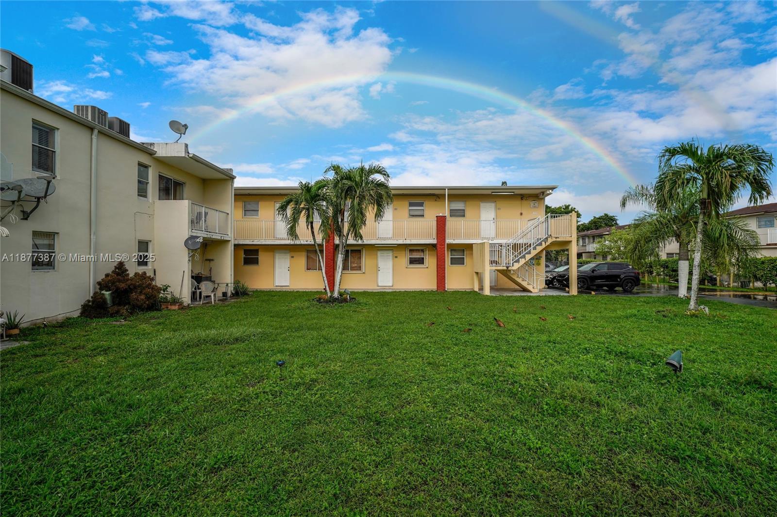 1255 West 49th Place, Unit H202 Hialeah, FL 33012 - Photo 15 of 47