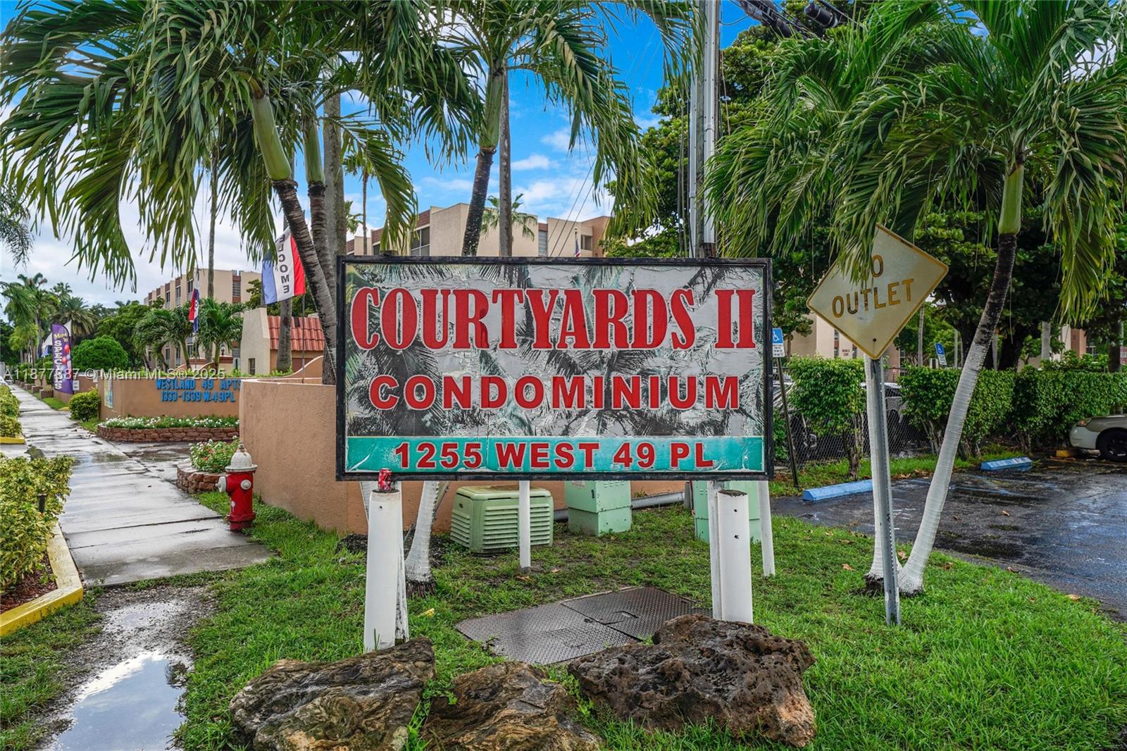 1255 West 49th Place, Unit H202 Hialeah, FL 33012 - Photo 19 of 47