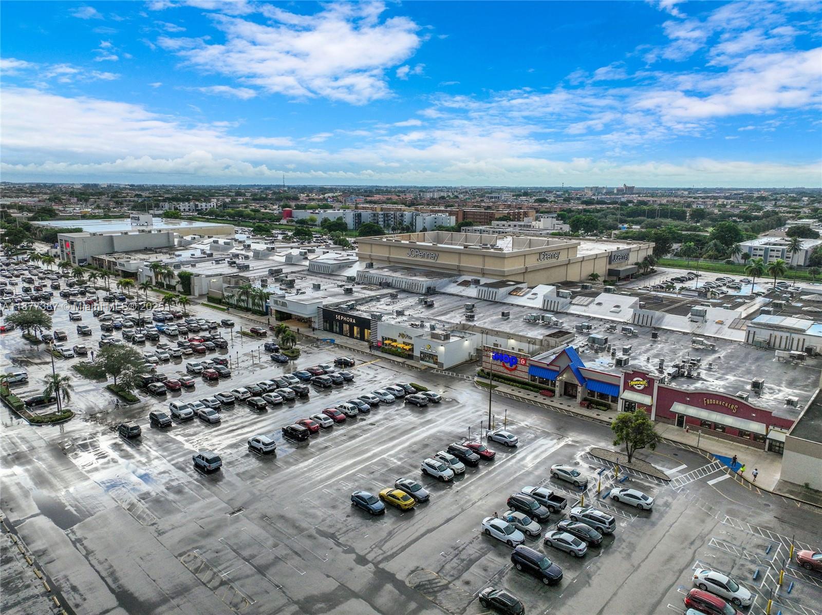 1255 West 49th Place, Unit H202 Hialeah, FL 33012 - Photo 43 of 47