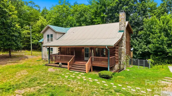 $475,000 | 4065 Deal Mill Road, Granite Falls, NC 28630