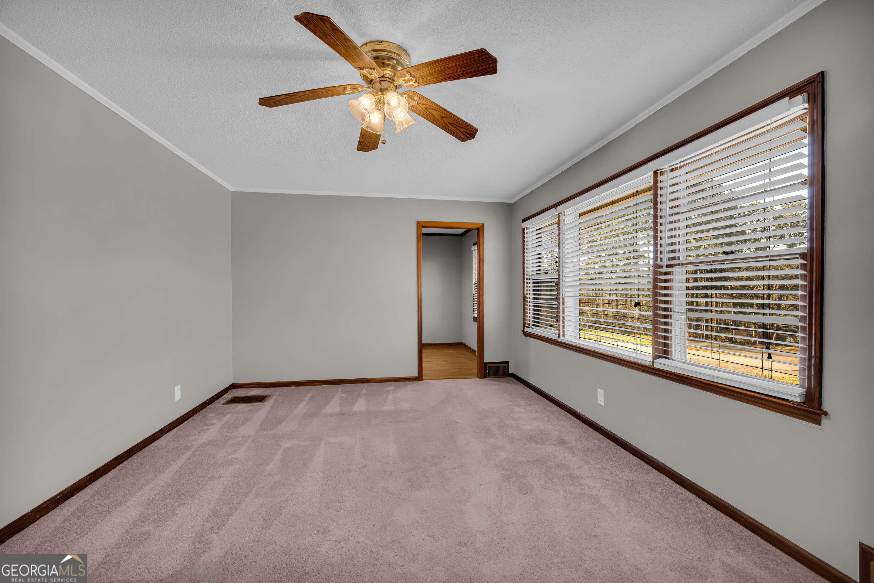 93 Hickory Circle Toccoa, GA 30577 - Photo 11 of 48