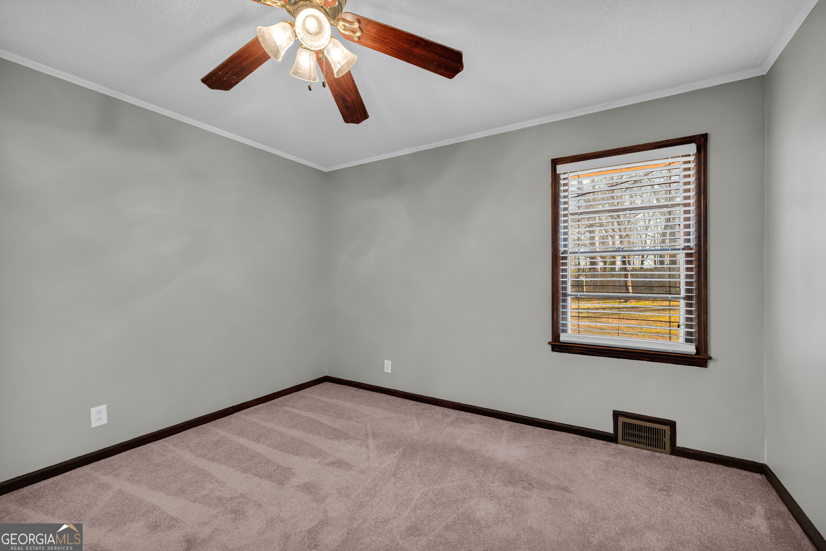 93 Hickory Circle Toccoa, GA 30577 - Photo 15 of 48