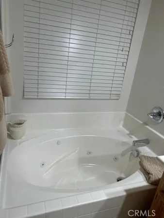 $1,800 | 32536 Cottonwood Road, Winchester, CA 92596