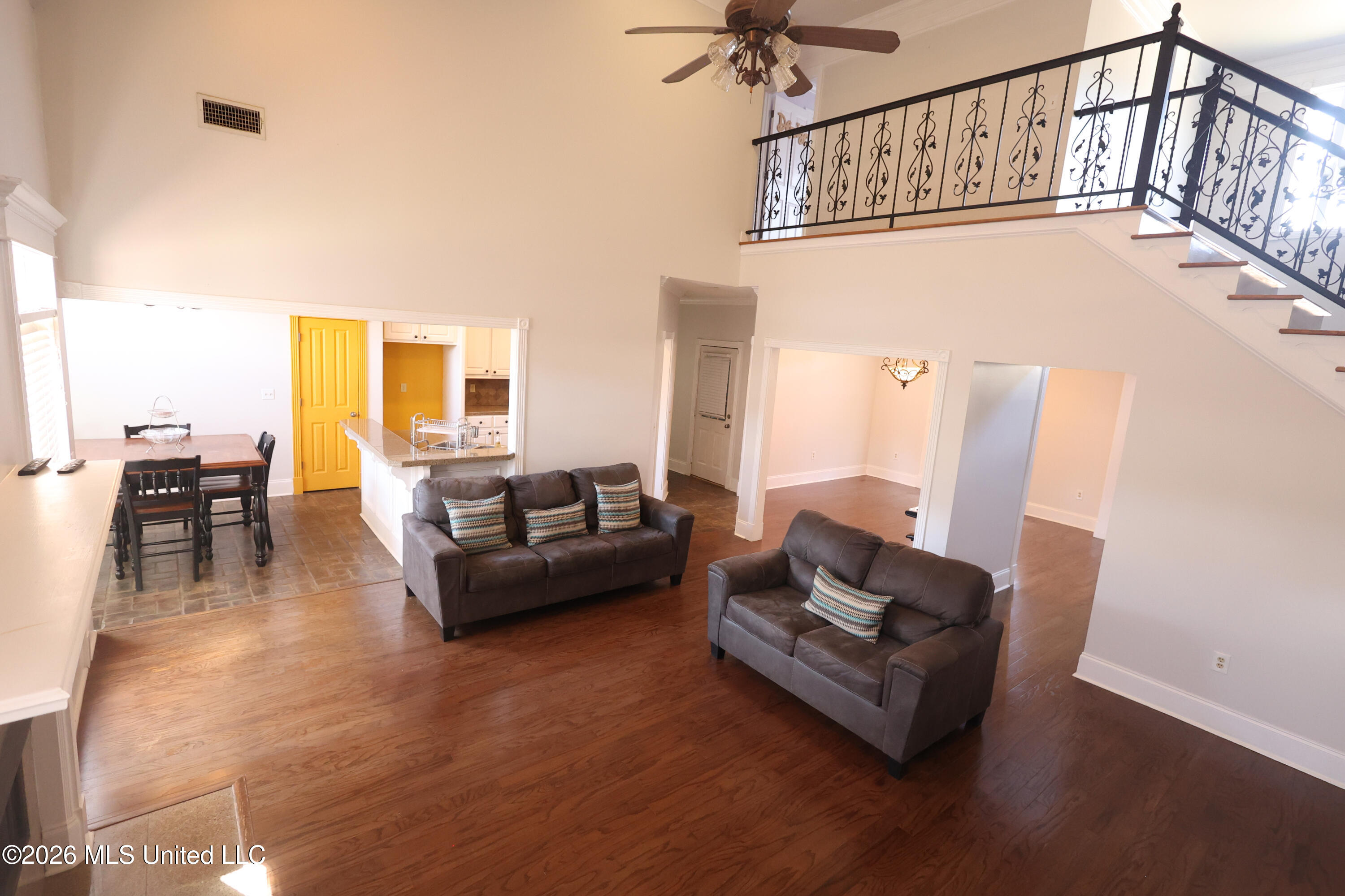 402 Provision Parkway Brandon, MS 39042 - Photo 14 of 54 living