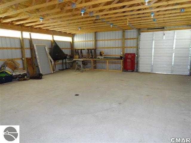 7499 Maple Grove Road Lake, MI 48632 - Photo 16 of 24 1772751-15.JPG