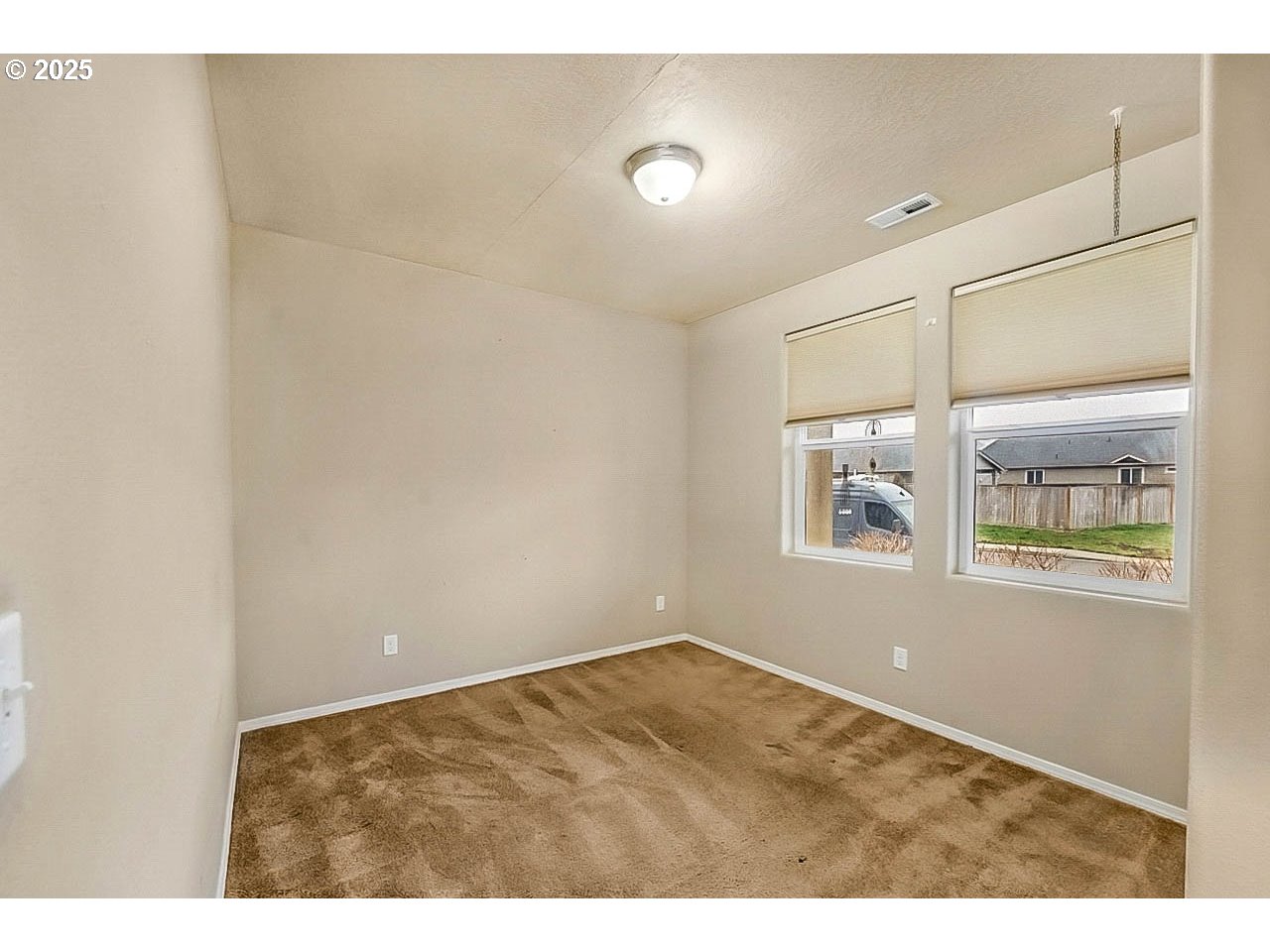 1267 Riverfront Way Cottage Grove, OR 97424 - Photo 17 of 25 Gallery Image 17