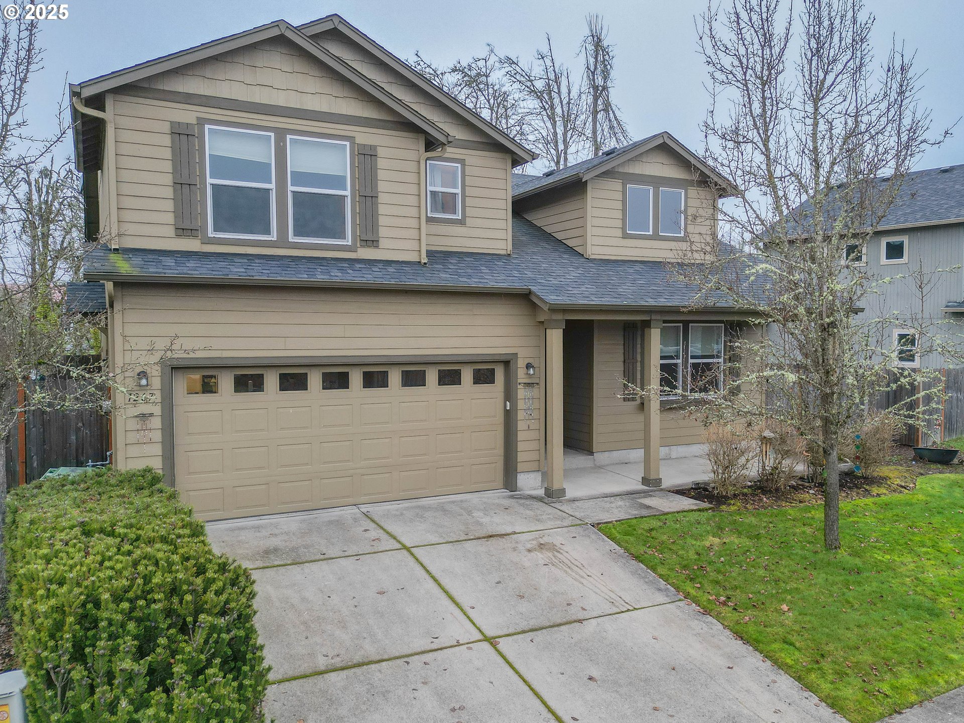 1267 Riverfront Way Cottage Grove, OR 97424 - Photo 2 of 25 Gallery Image 2