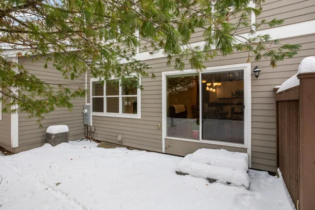 $475,000 | 17710 Valley Cove Court, Wayzata, MN 55391