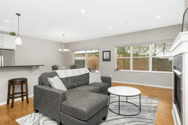 $475,000 | 17710 Valley Cove Court, Wayzata, MN 55391