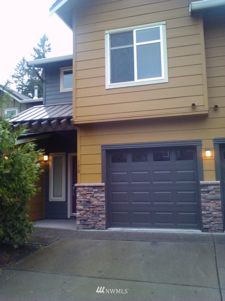 170 Cougar Ridge Road Northwest Issaquah, WA 98027 - Photo 1 of 15