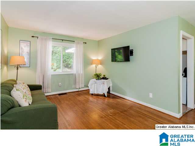 1520 Cresthill Road Birmingham, AL 35213 - Photo 8 of 42