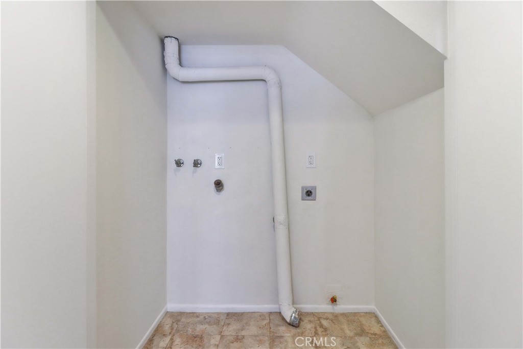 266 Lemon Grove Irvine, CA 92618 - Photo 13 of 55 Laundry closet