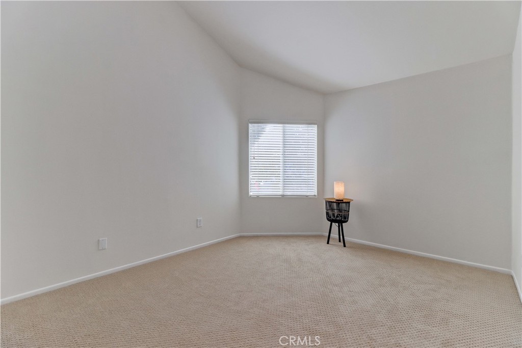 266 Lemon Grove Irvine, CA 92618 - Photo 18 of 55 Primary Bedroom 1