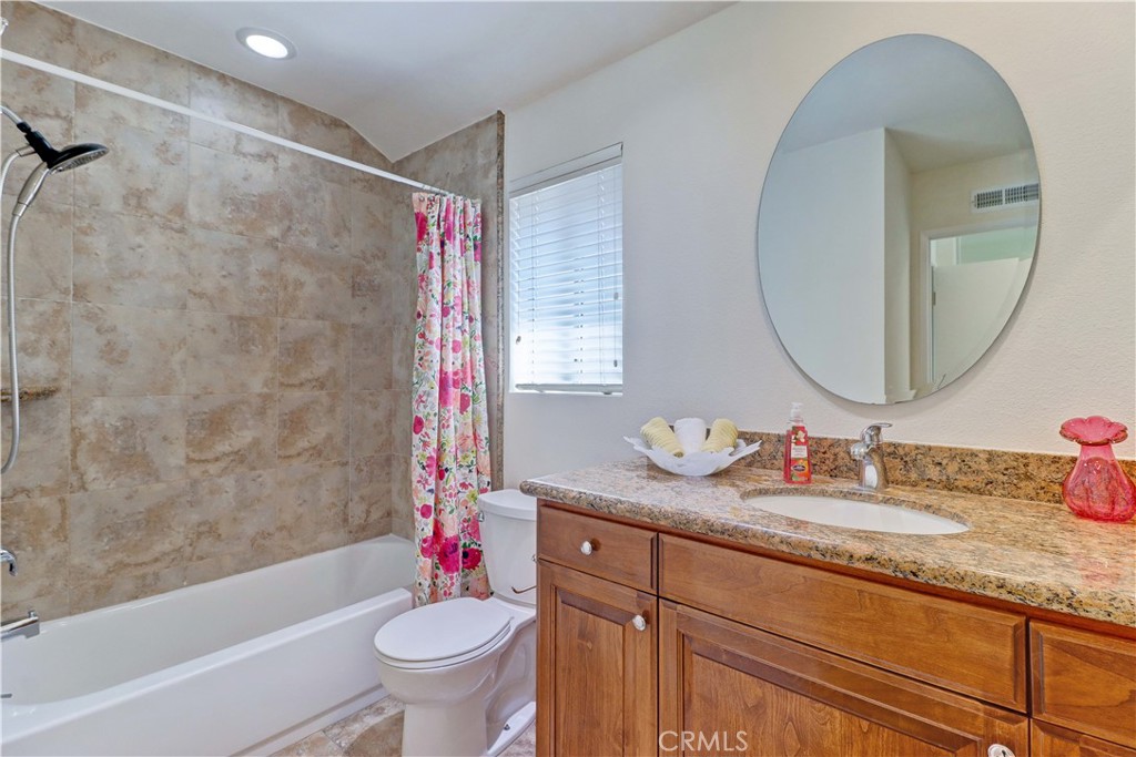 266 Lemon Grove Irvine, CA 92618 - Photo 27 of 55 Primary Bath 2