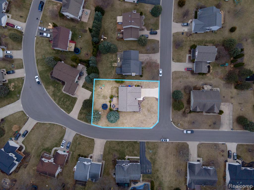 2351 Summit Cedar Howell, MI 48855 - Photo 25 of 25 Gallery Image 25