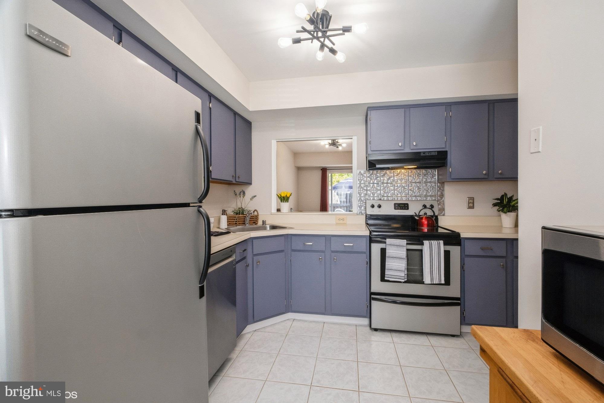 77 Sudbury Square Sterling, VA 20164 - Photo 13 of 33