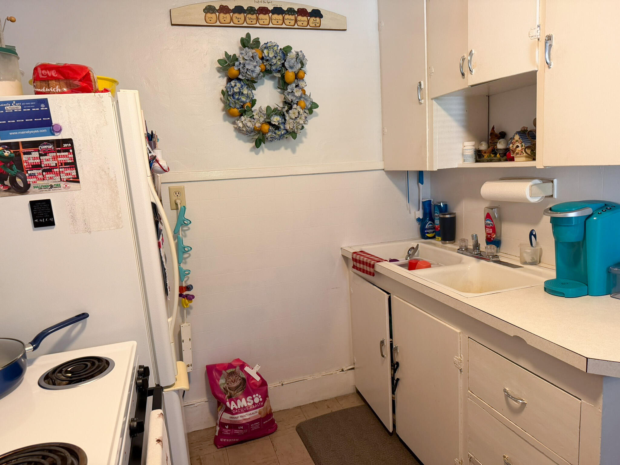 64 Division Street Bangor, ME 04401 - Photo 11 of 26 Apt 2 Kitchen