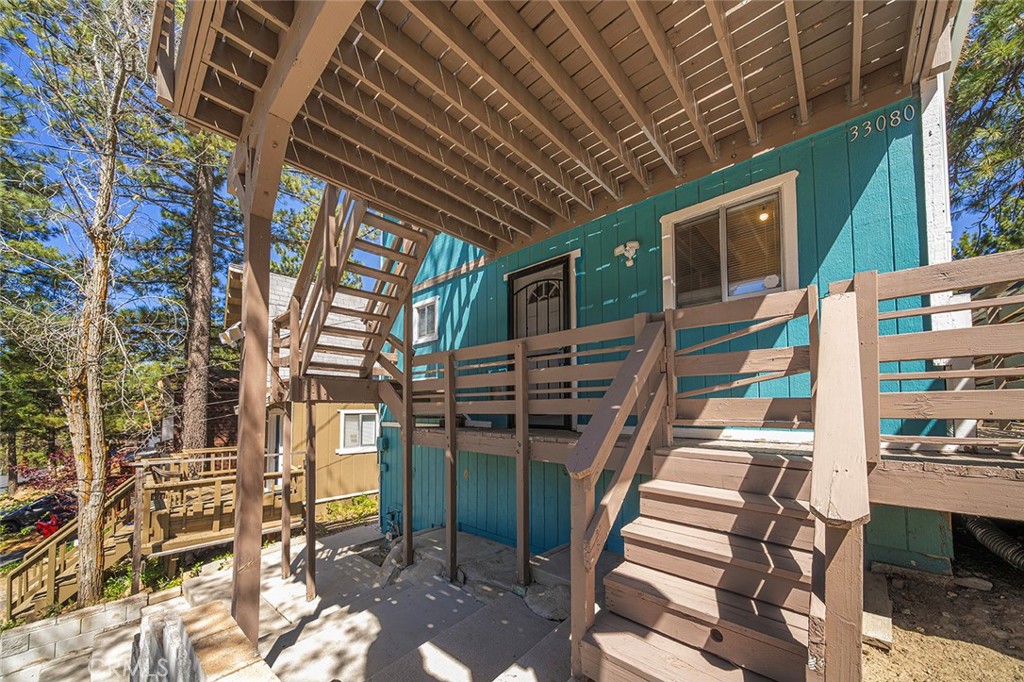 33080 Robin Lane Running Springs, CA 92382 - Photo 4 of 35 a view of outdoor space