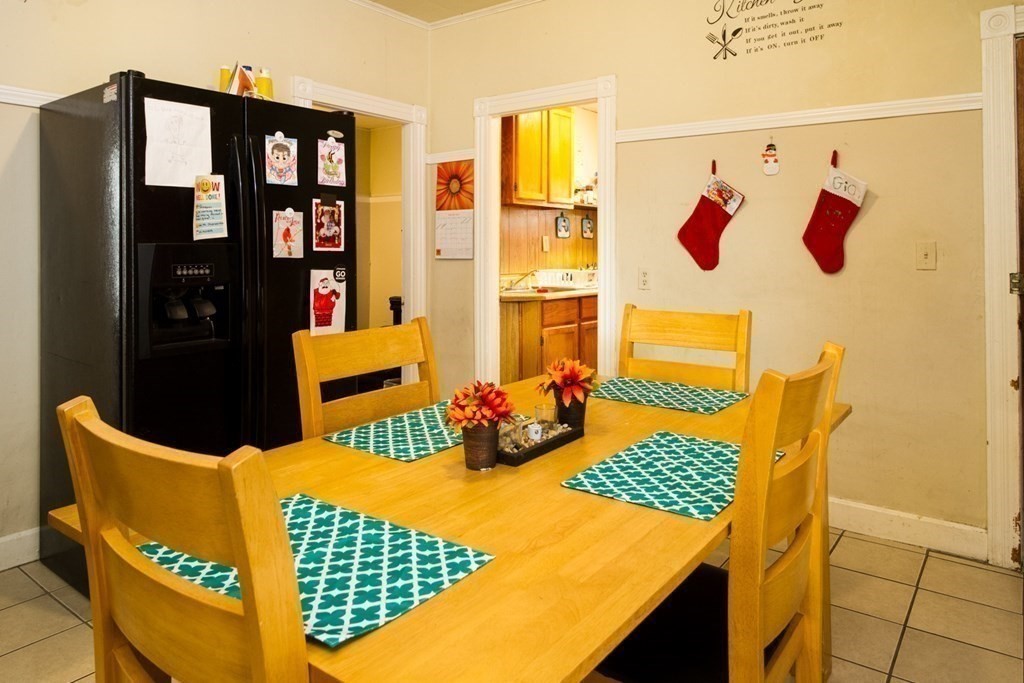 28 Cook Street Fall River, MA 02724 - Photo 8 of 29 Gallery Image 8