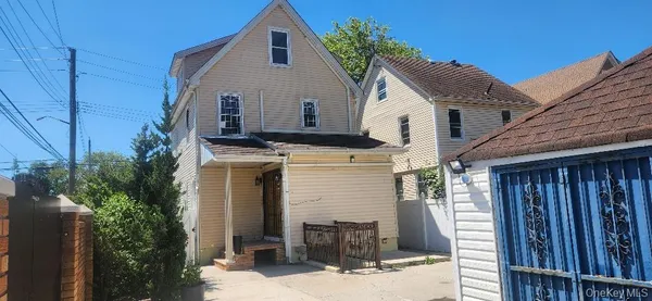$764,500 | 130-19 116th Avenue | South Ozone Park